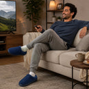 chinelos-masculinos-de-camurca-aquecidos-antiderrapantes-e-confortaveis-para-casa-no-inverno-lifestyle-02
